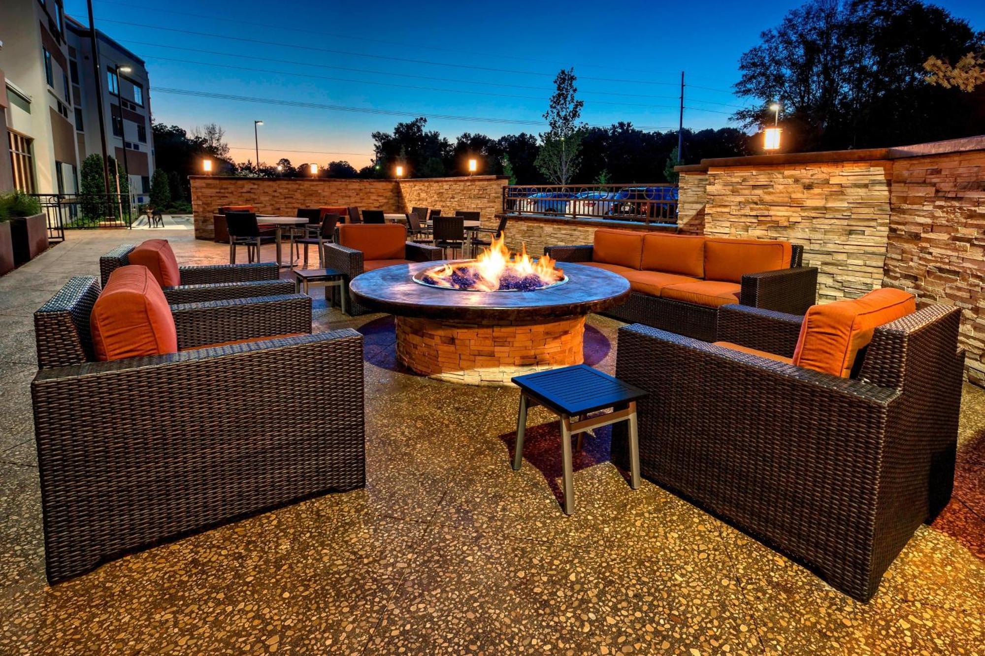 Courtyard By Marriott Oxford Hotel Eksteriør billede
